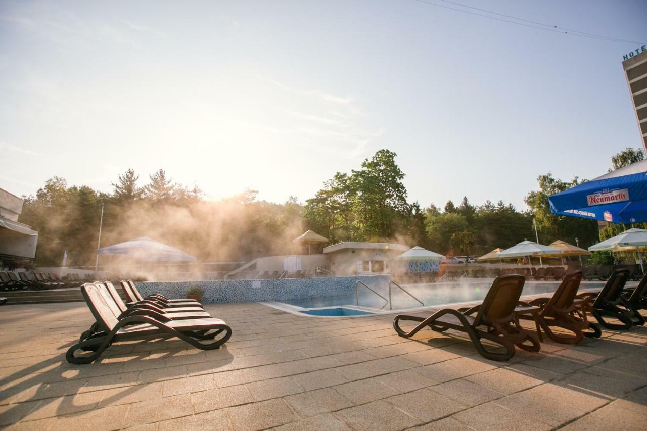 Hotel Poienita Băile Felix Esterno foto